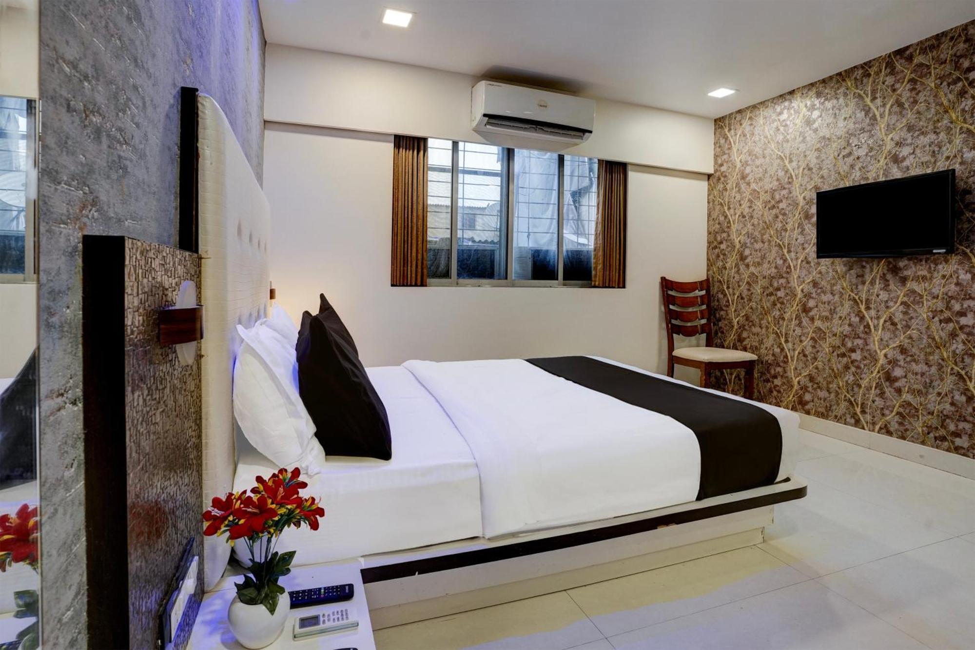 Hotel O Golden Star Bombay Extérieur photo