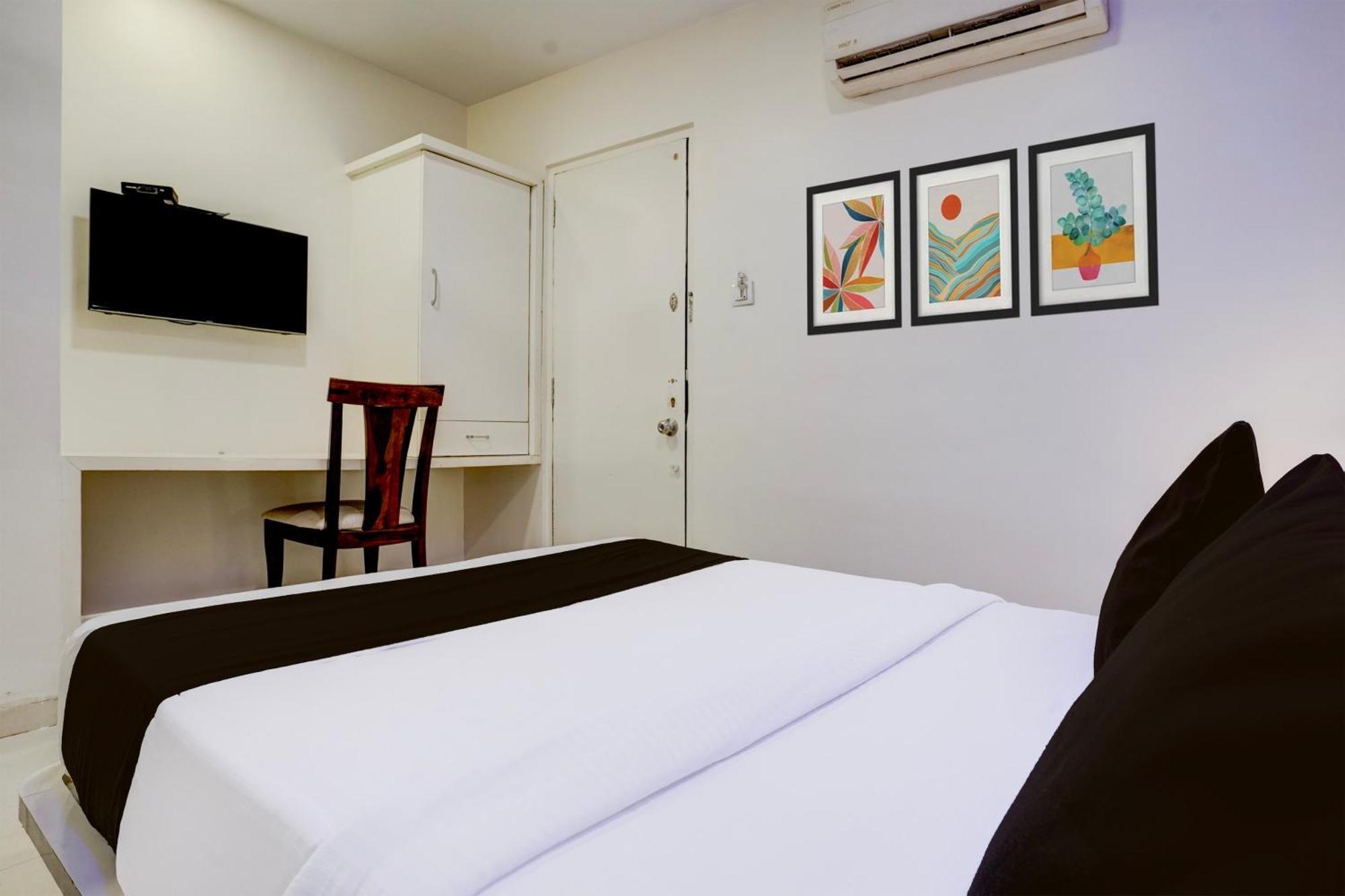 Hotel O Golden Star Bombay Extérieur photo
