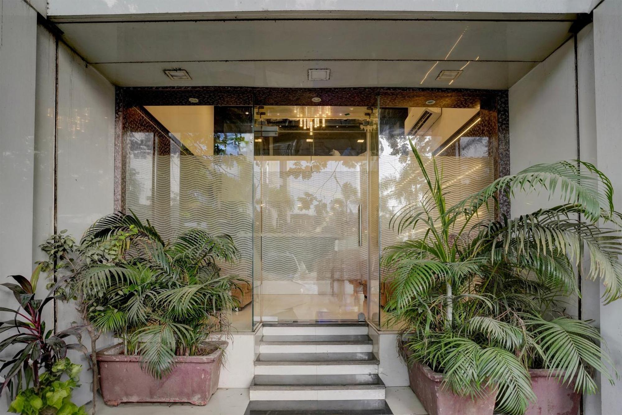Hotel O Golden Star Bombay Extérieur photo